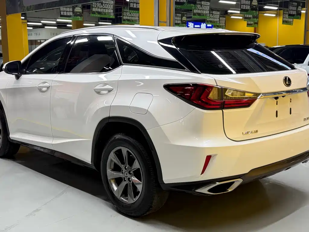 Lexus RX 300 2 WD Elite CN-V