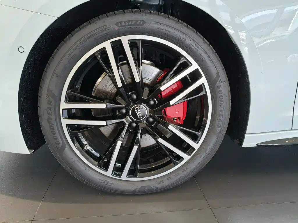 Audi A5 L 2.0 T Sport quattro