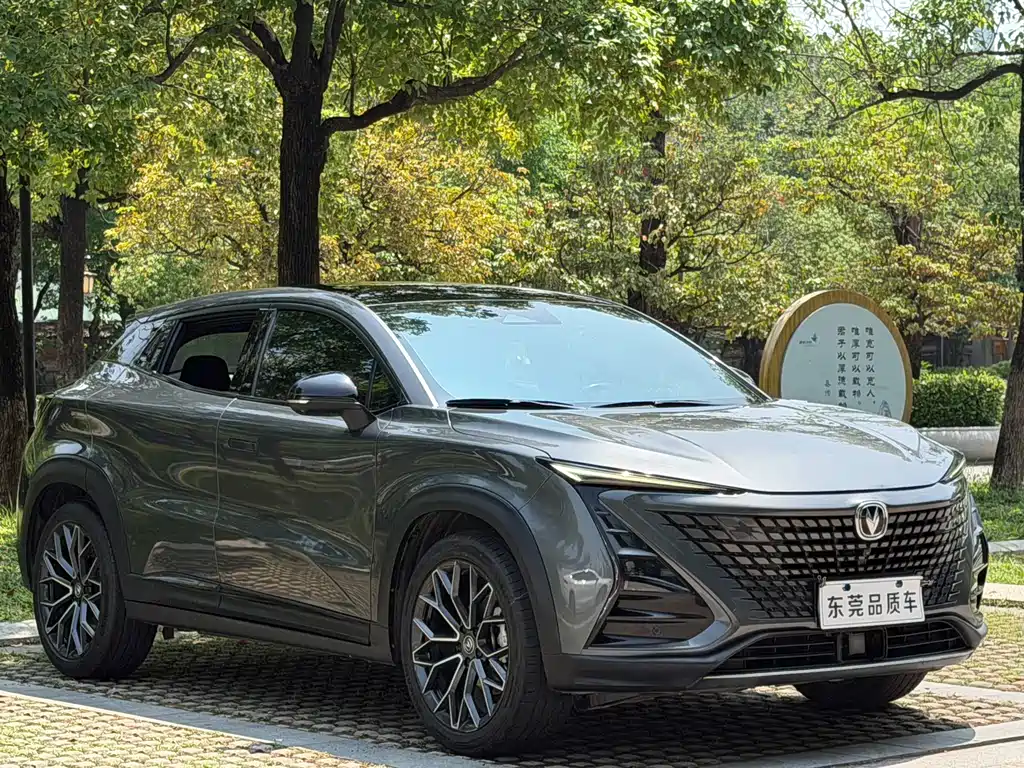 Changan UNI-T 1.5 T Distinguished
