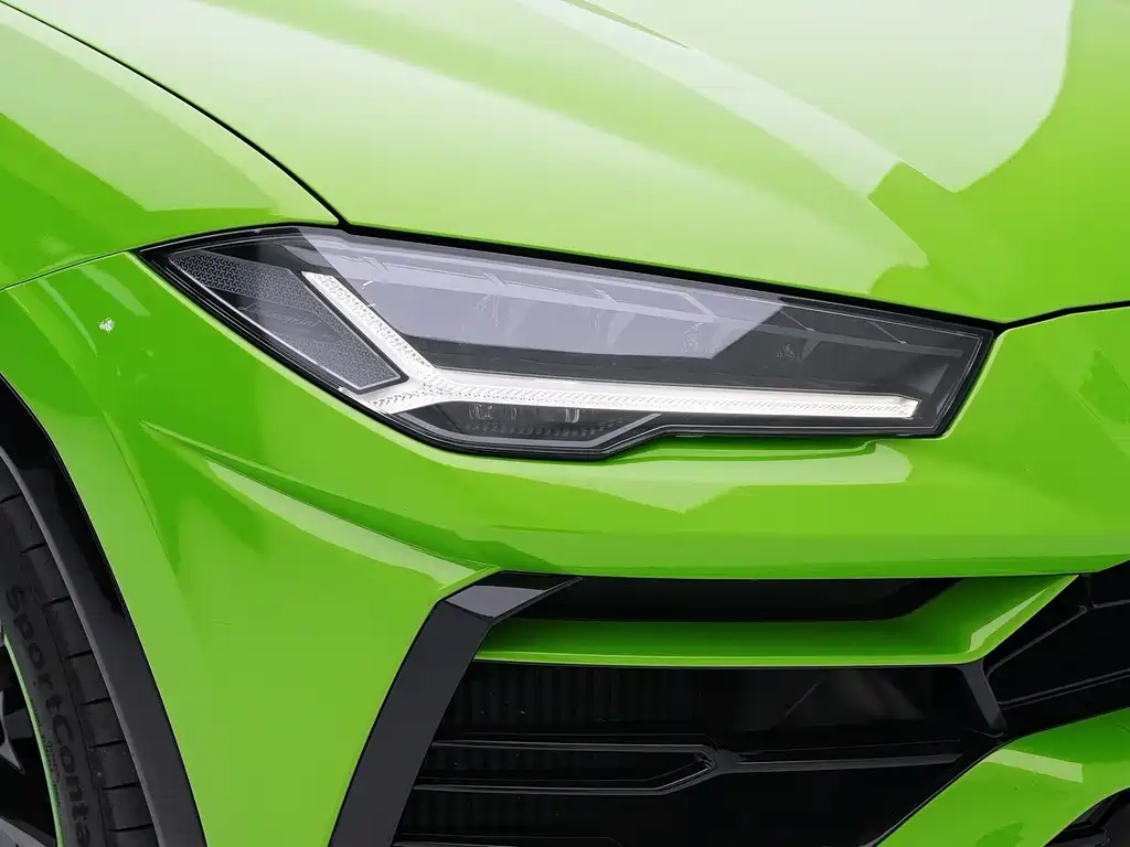 Urus 4.0 T V8