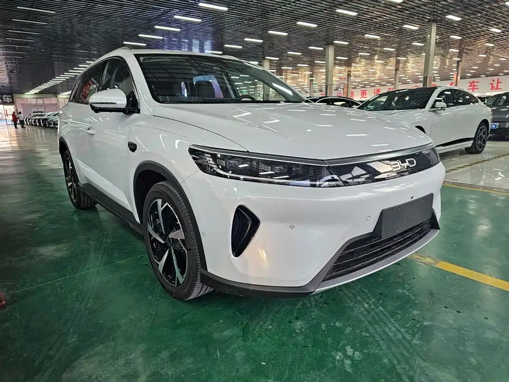 Seal 05 DM-i DM-i Smart Drive 115 KM Flagship
