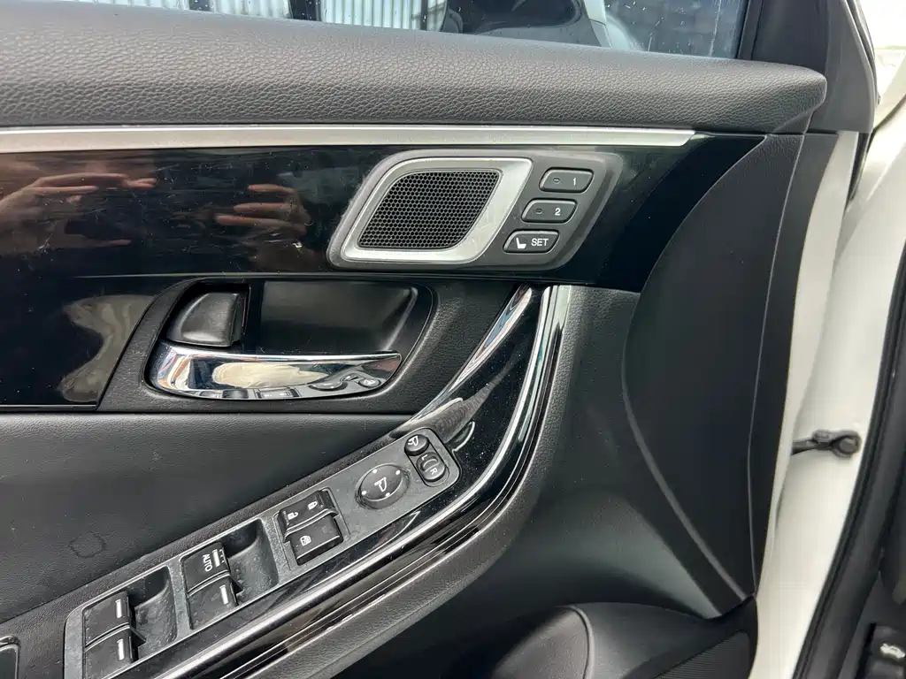Spirior 2.4 L Luxury
