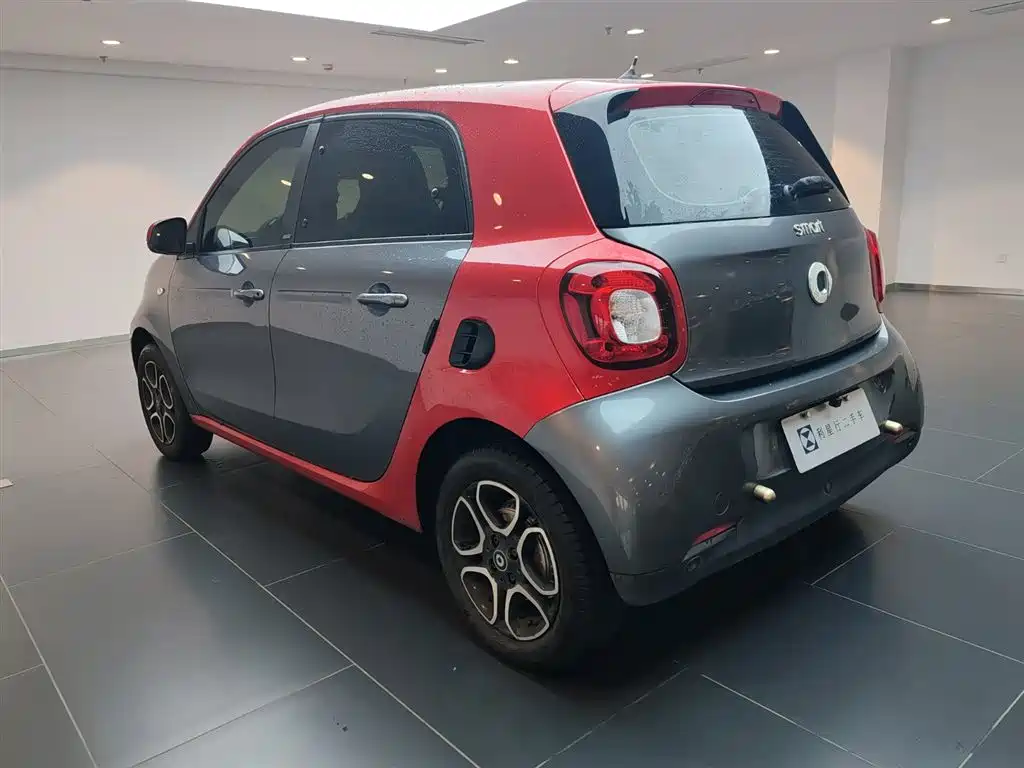 smart forfour 1.0 L 52 kW Passion