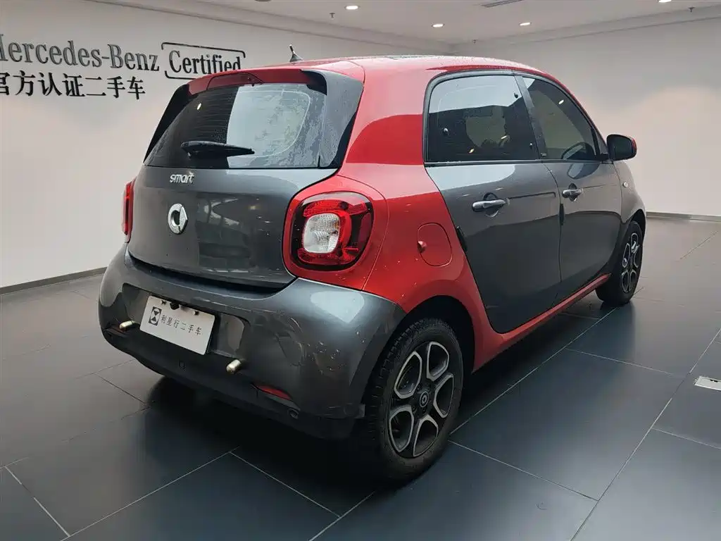 smart forfour 1.0 L 52 kW Passion
