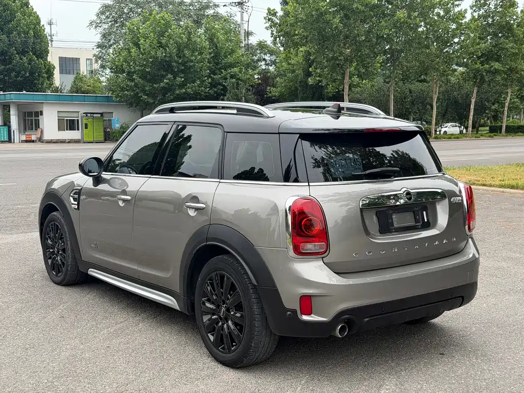MINI COUNTRYMAN 1.5 T COOPER ALL4 Traveller