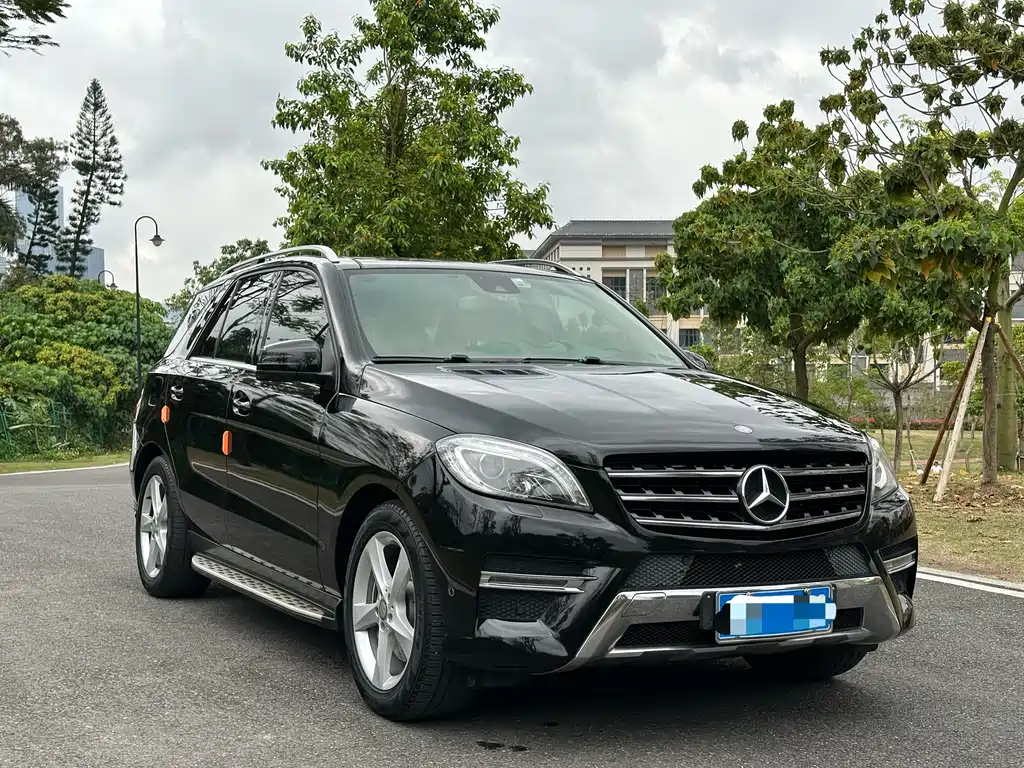 Mercedes-Benz M-Class ML 400 4 MATIC Dynamic
