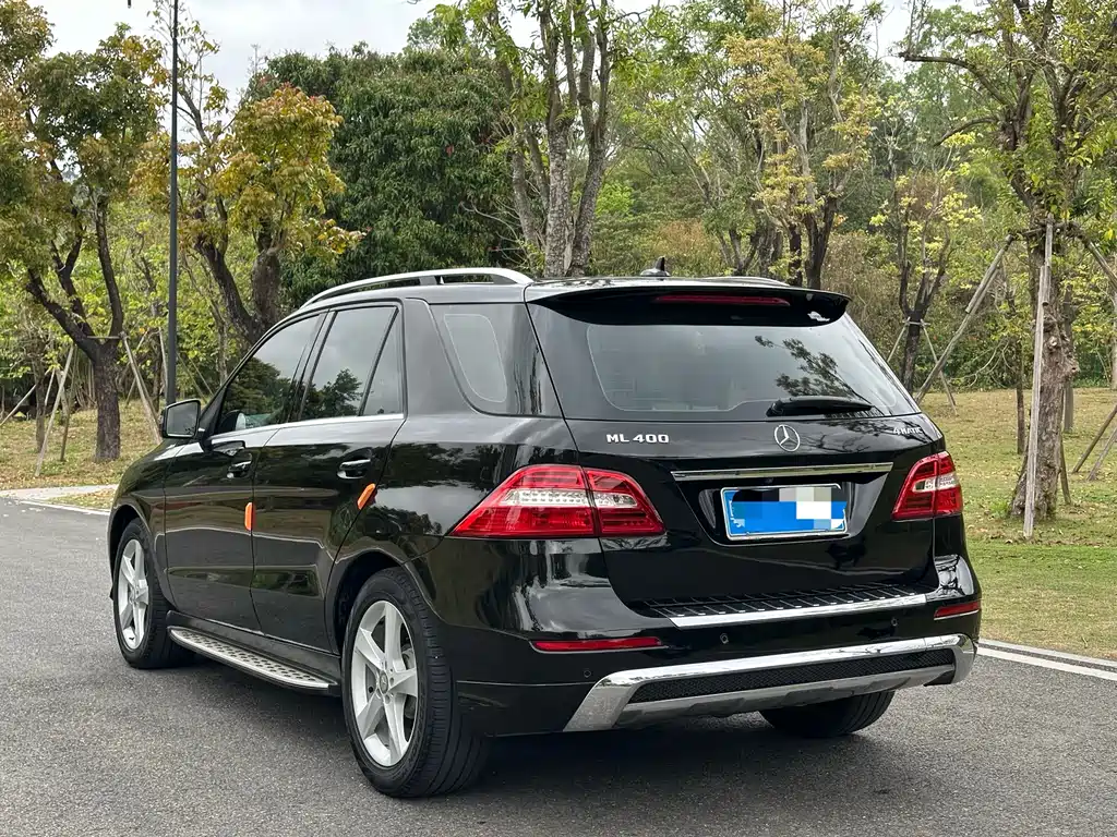 Mercedes-Benz M-Class ML 400 4 MATIC Dynamic
