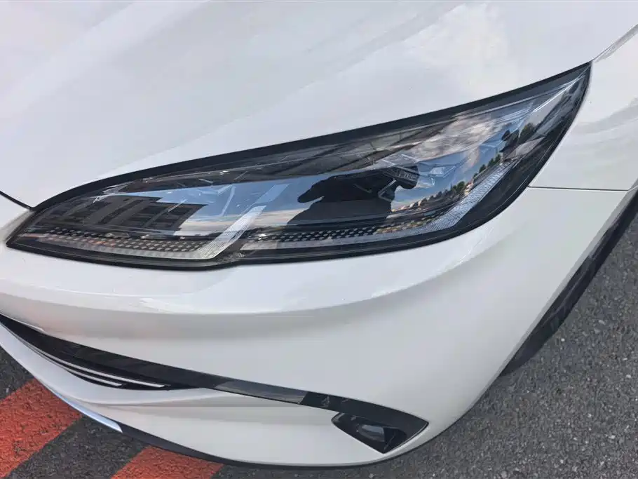 Seal 06 DM-i 80 KM Luxury