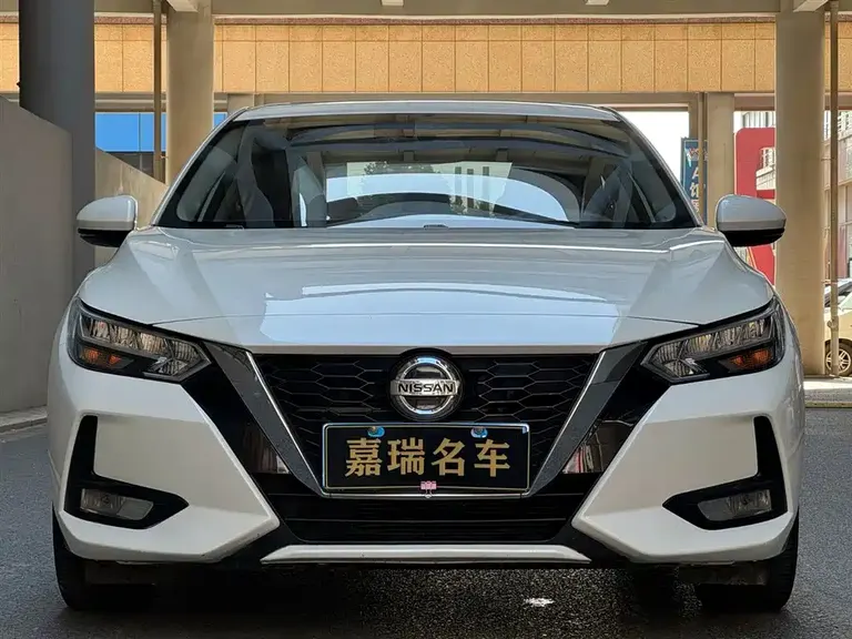 Nissan Sylphy 1.6 L XL CVT Joy