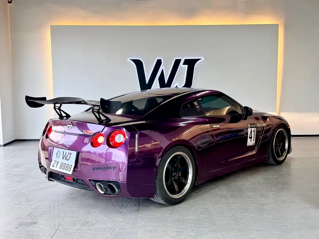 Nissan GT-R 3.8 T Premium Edition