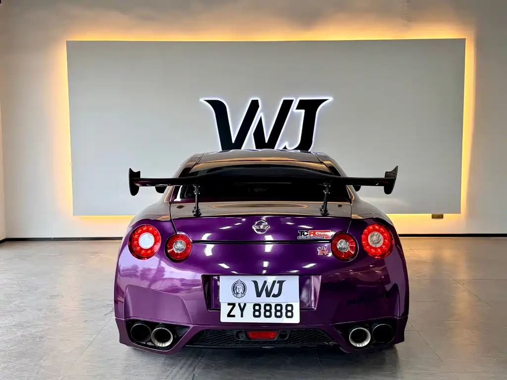 Nissan GT-R 3.8 T Premium Edition
