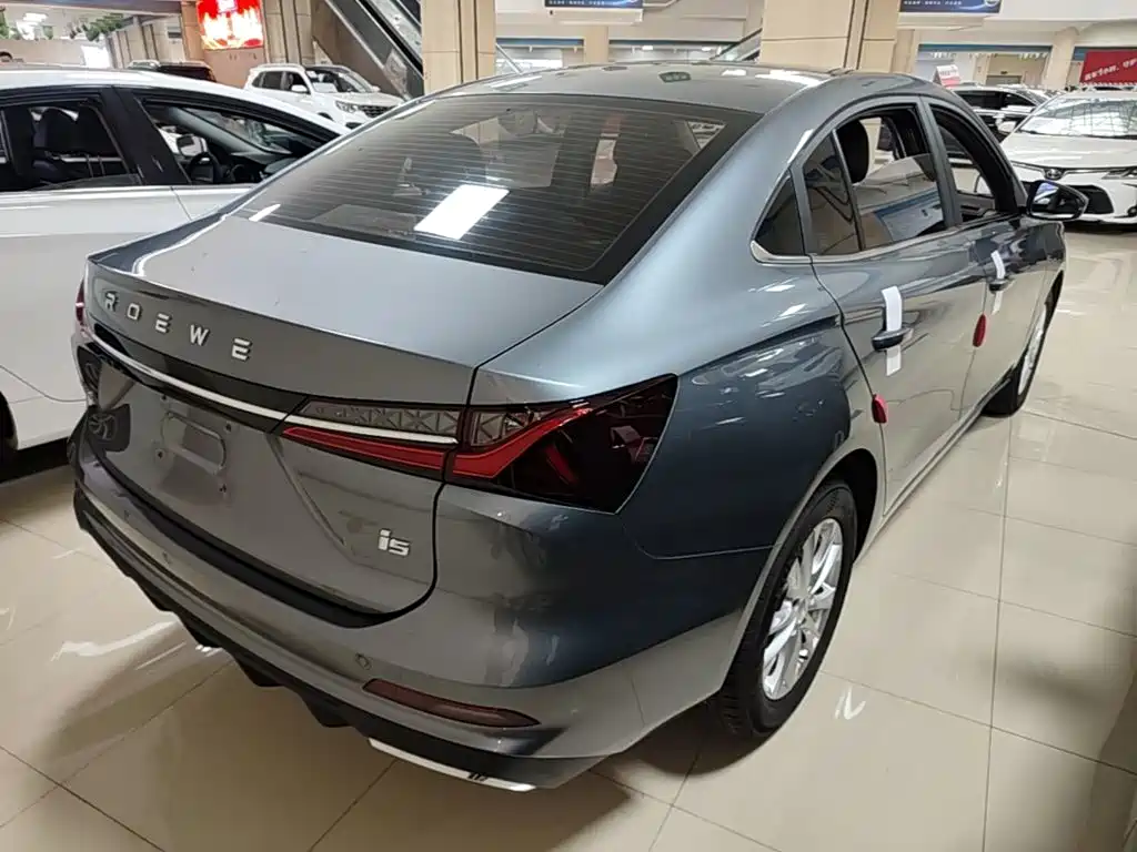 Roewe i5 1.5 L CVT Luxury
