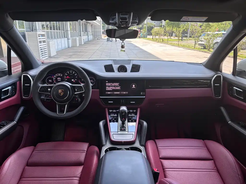Cayenne Cayenne 3.0 T Platinum