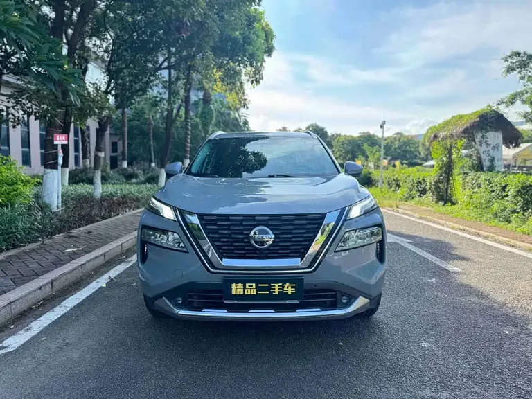Nissan X-Trail VC-Turbo 300 CVT 4 WD Premium