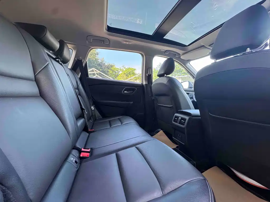 X-Trail VC-Turbo 300 CVT 4 WD Premium