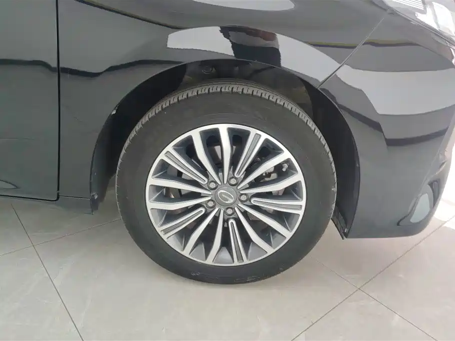 GAC Trumpchi M6 270 T Auto Premium (6-seat) CN-V