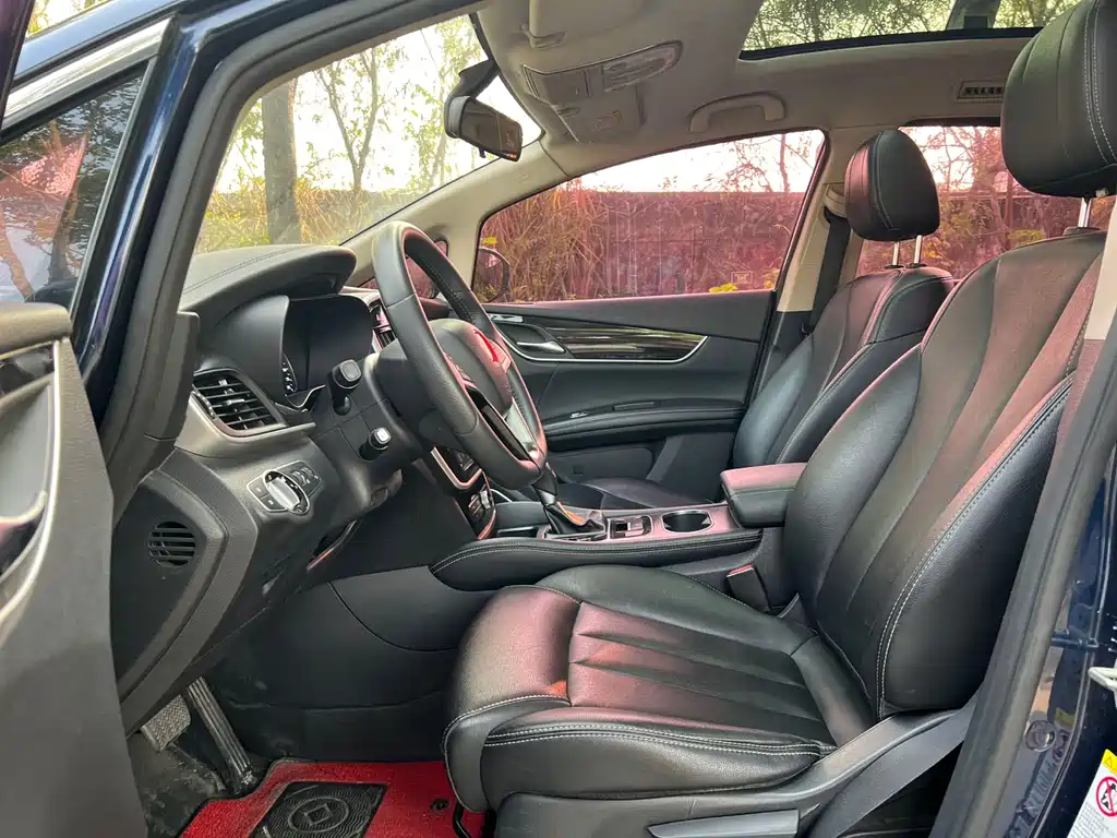 Song MAX 1.5 T Auto Connected Elite 7-seat