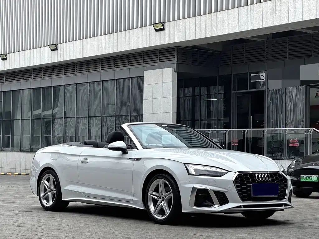 Audi A5 (Import) Cabriolet 40 TFSI Fashion Dynamic