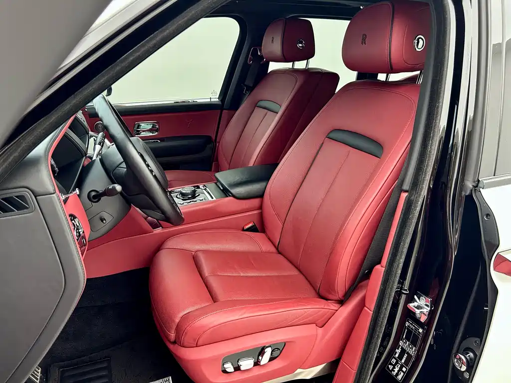 Cullinan 4-seat