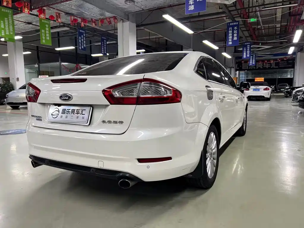 Mondeo (Zhisheng) 2.3 L Fashion