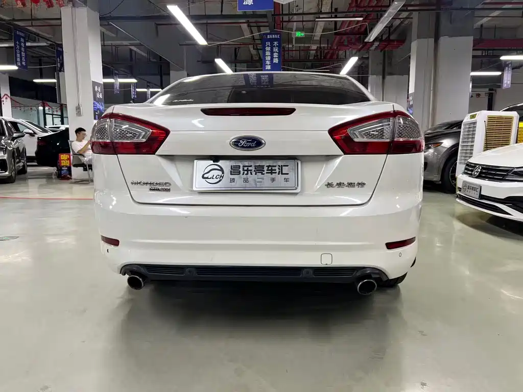 Mondeo (Zhisheng) 2.3 L Fashion