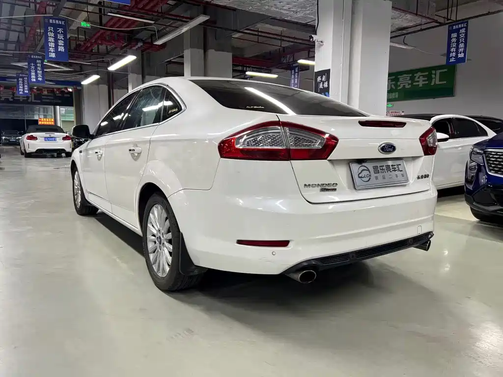 Mondeo (Zhisheng) 2.3 L Fashion