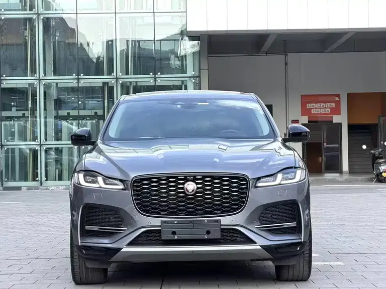 Jaguar F-PACE P250 HSE