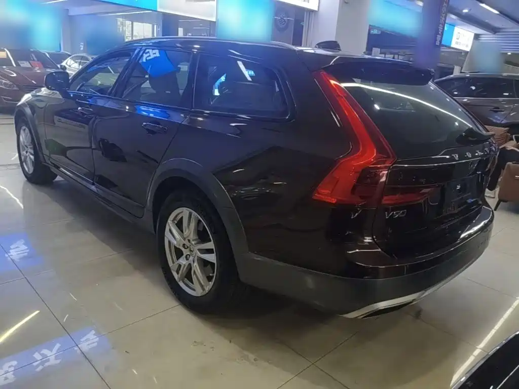 Volvo V90 Cross Country T5 AWD Smart Vision