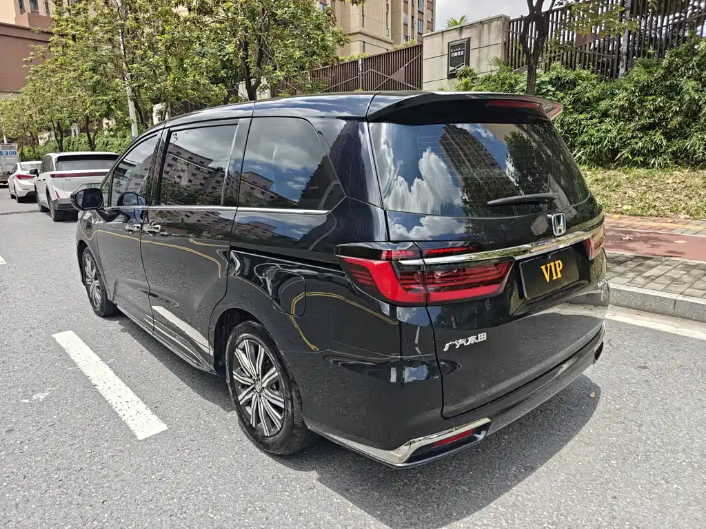 Odyssey 2.0 L e:HEV Sharp· Joy