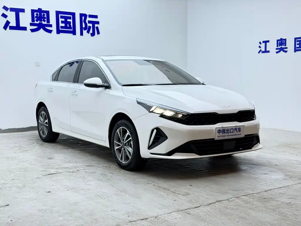 Kia K3 1.5 L CVT Luxury