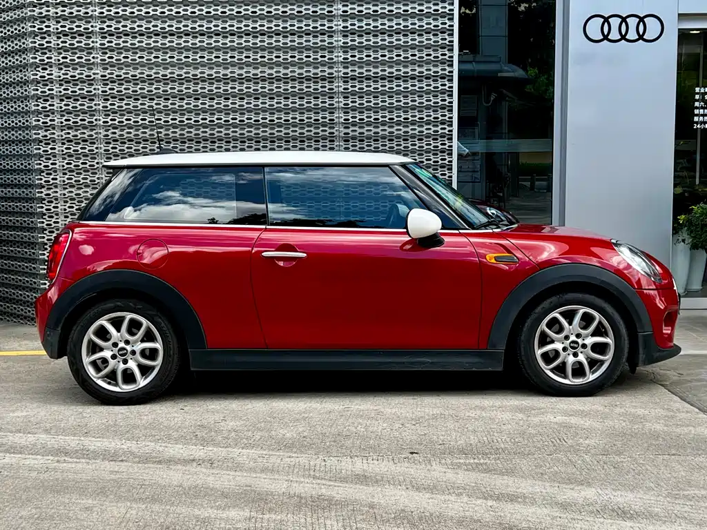 MINI 1.5 T COOPER Fun