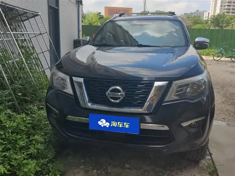 Nissan Terra 2.5 L Auto 2 WD Luxury