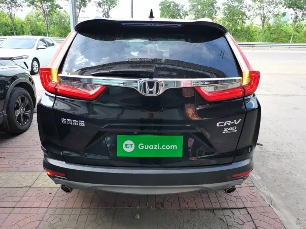 Honda CR-V 240 TURBO CVT 2 WD Style