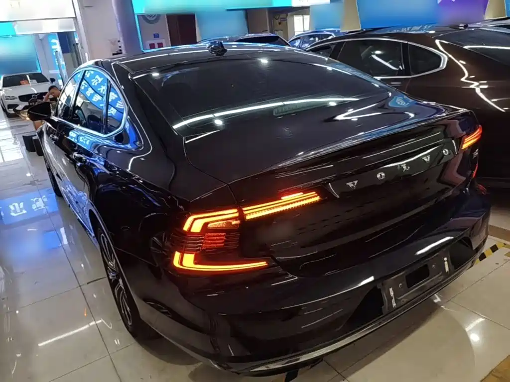 Volvo S90 B5 Smart Ease Luxury