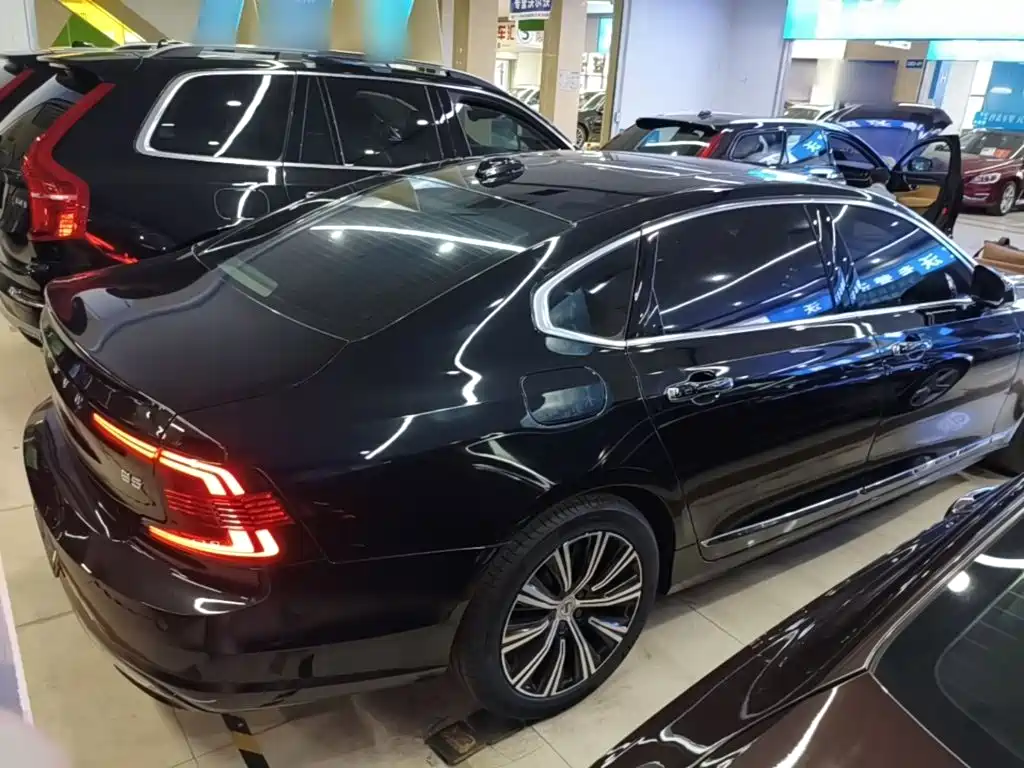 Volvo S90 B5 Smart Ease Luxury