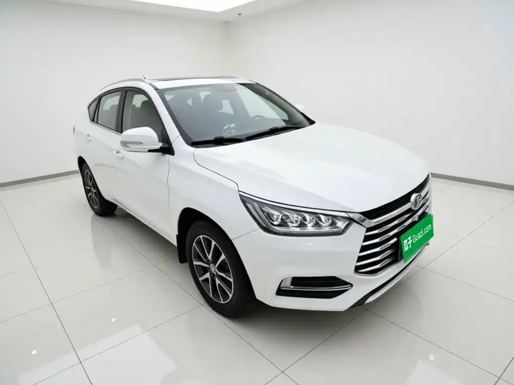 Song Classic 1.5 T Auto Luxury