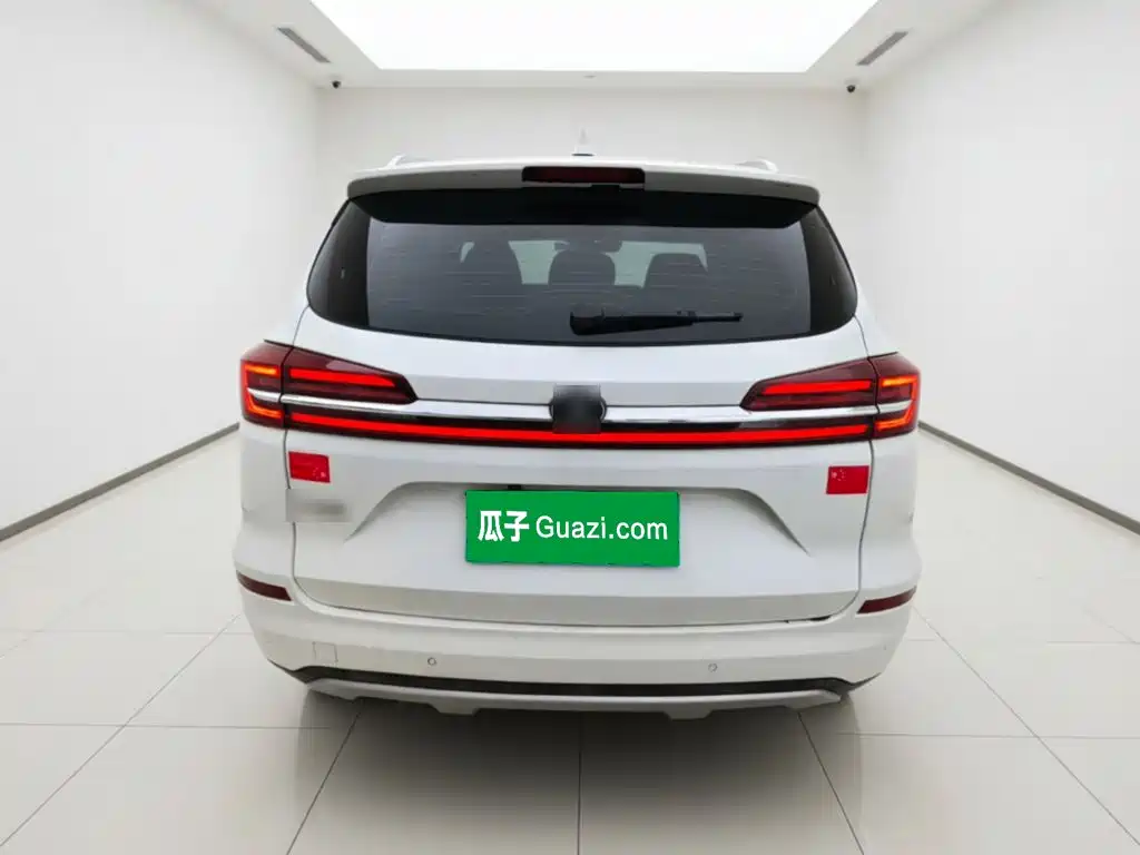 Song Classic 1.5 T Auto Luxury