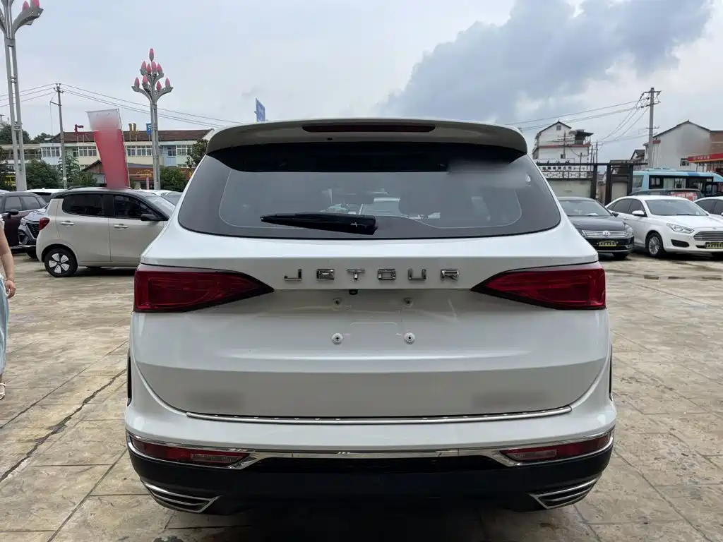 Jetour X90 1.5 T Auto Premium 6-seat CN-V