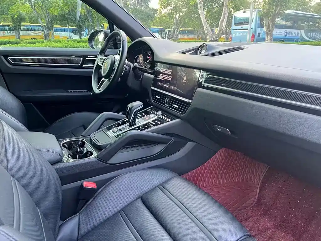 Cayenne NEV Cayenne E-Hybrid 2.0 T Platinum