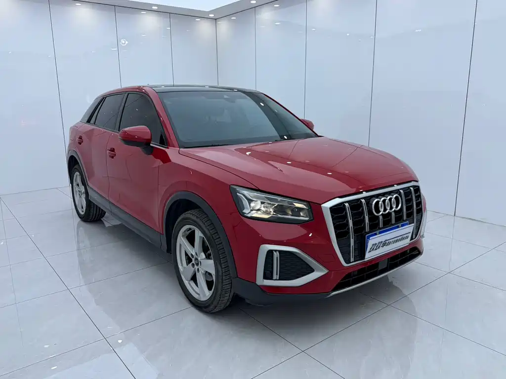 Audi Q2 L 35 TFSI Progressive Dynamic