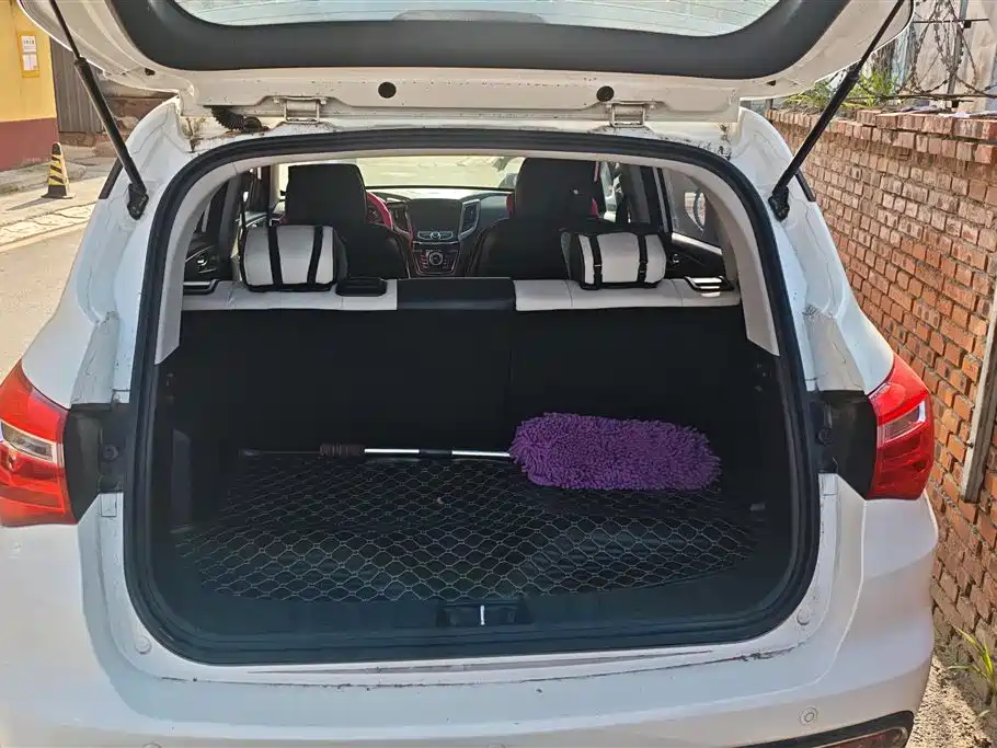 Changan CS35 1.6 L Manual Luxury