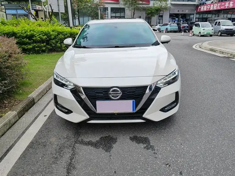 Nissan Sylphy 1.6 L XL CVT Joy