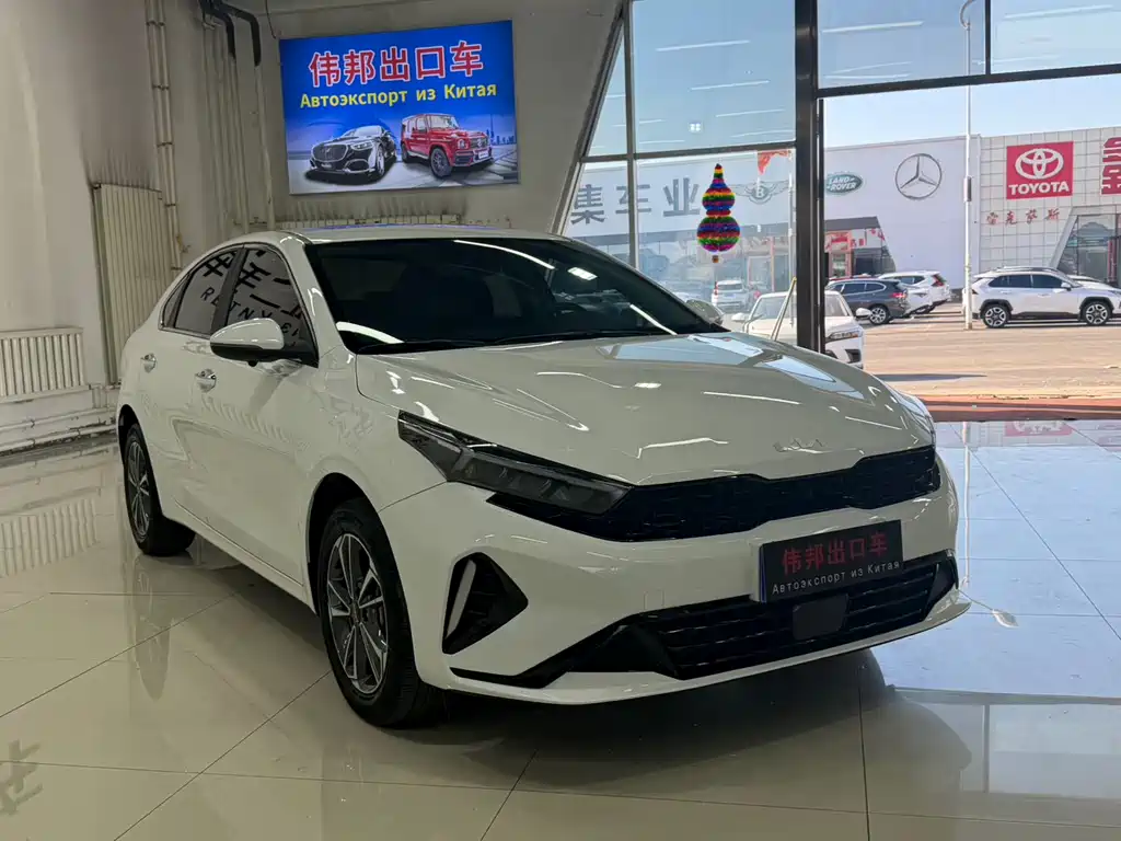 Kia K3 1.5 L CVT Luxury
