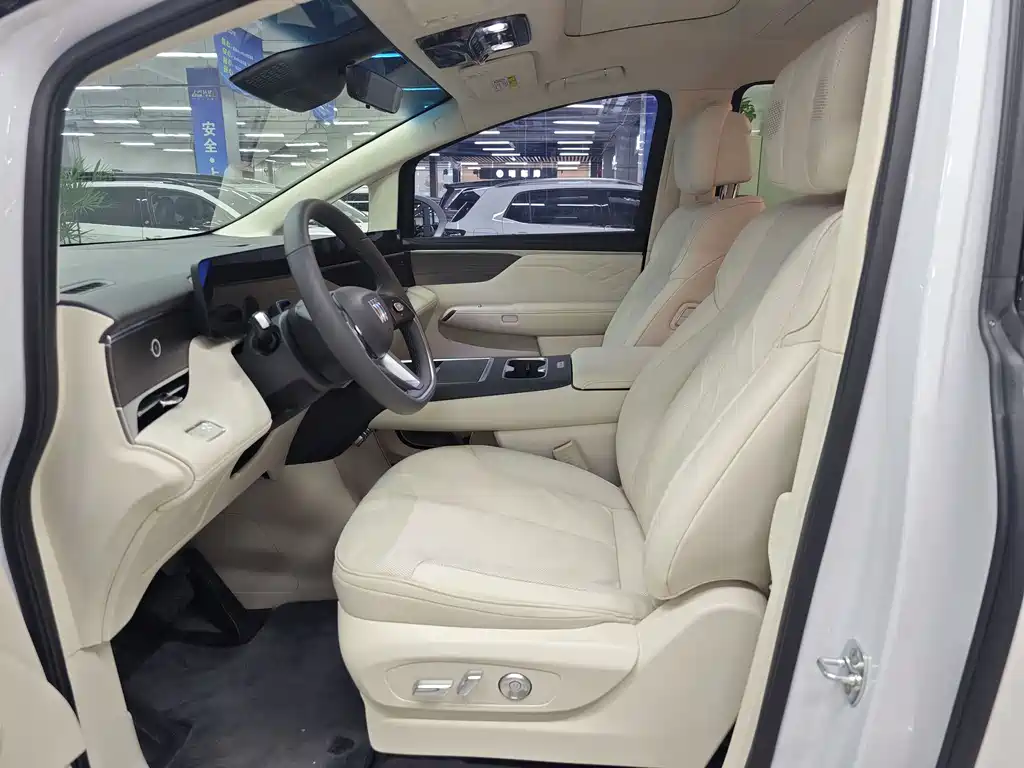 Buick Zhijing Shijia Luxury Enjoyment