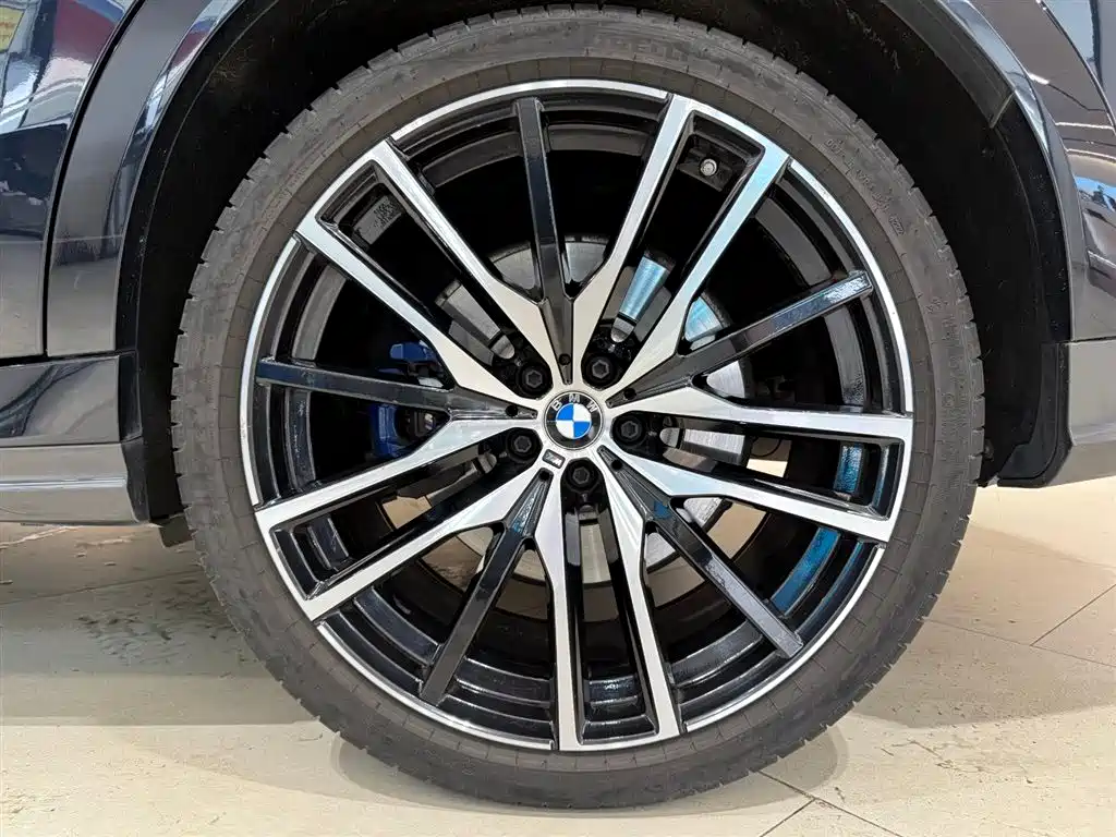BMW X6 xDrive40 i Premium M Sport Package