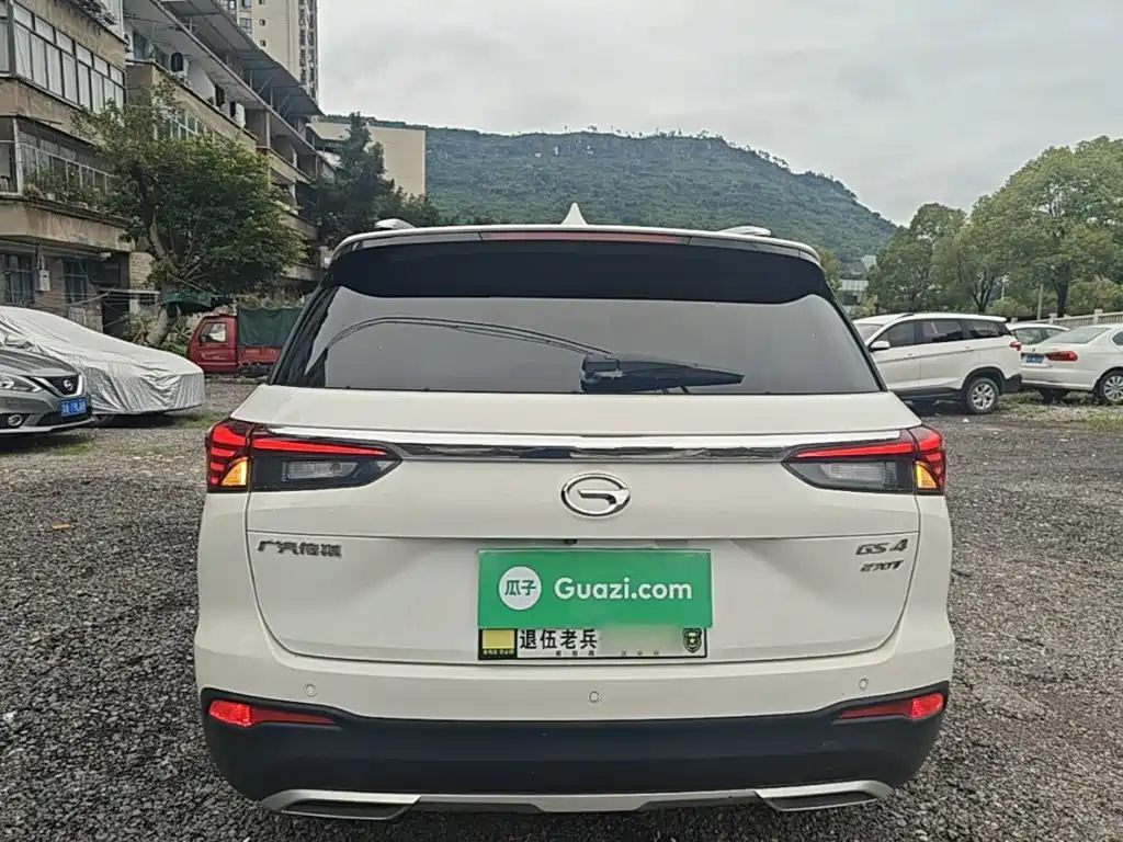 GAC Trumpchi GS4 270 T Auto Connected Tech