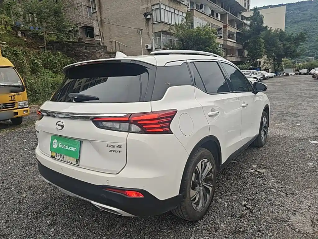 GAC Trumpchi GS4 270 T Auto Connected Tech