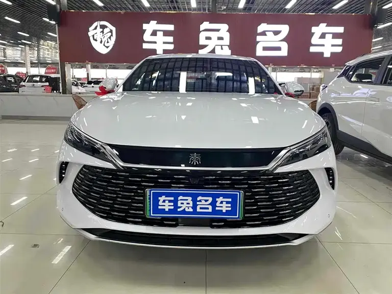 BYD Qin L DM-i 120 KM Transcend