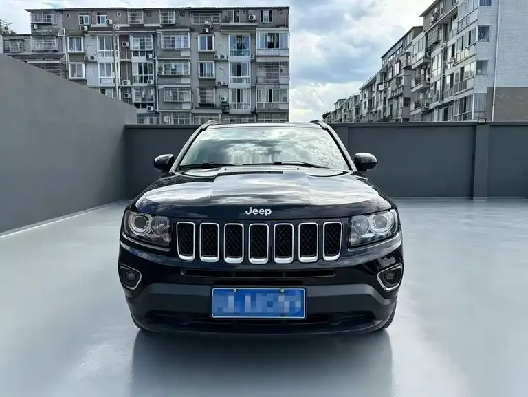 Jeep Compass (Import) Facelift 2.4 L 4 WD Comfort