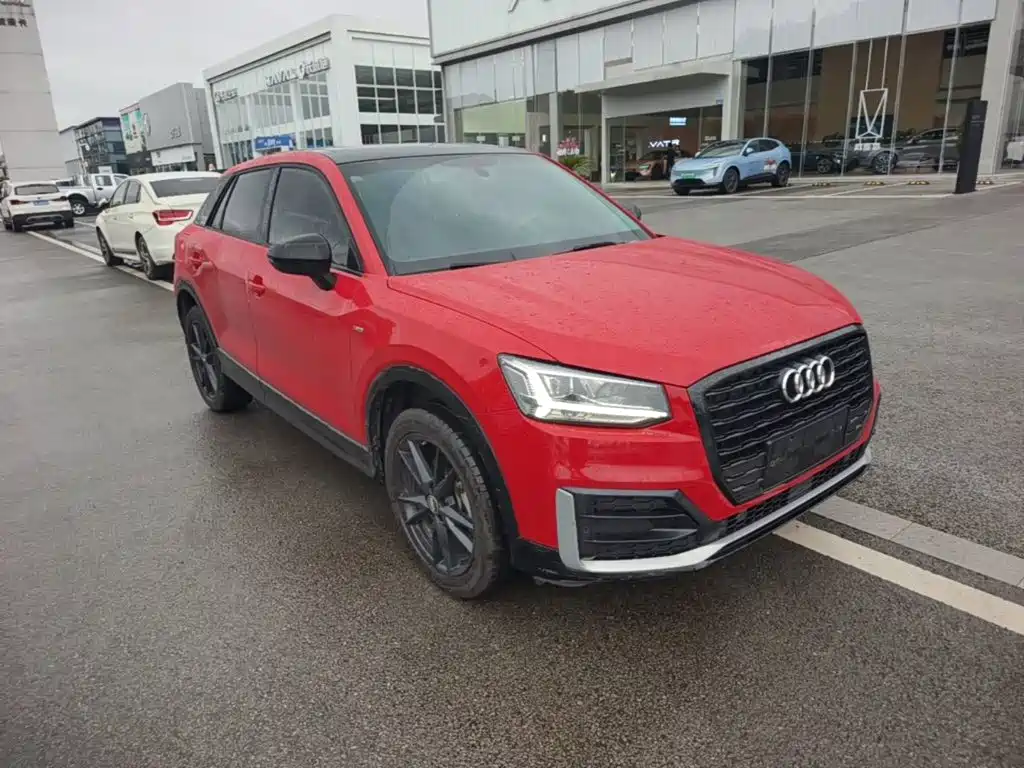 Audi Q2 L 35 TFSI Fashion Dynamic